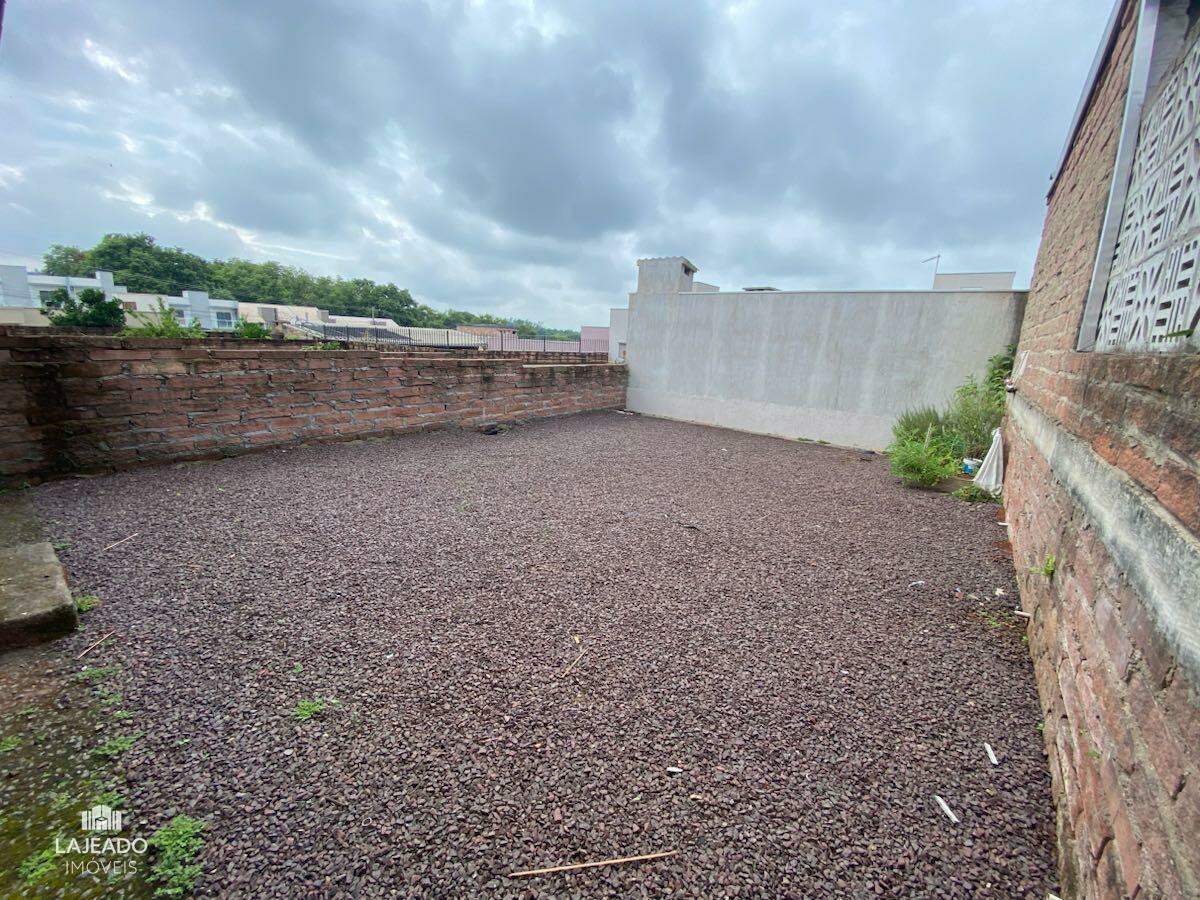 Casa à venda com 2 quartos, 65m² - Foto 19