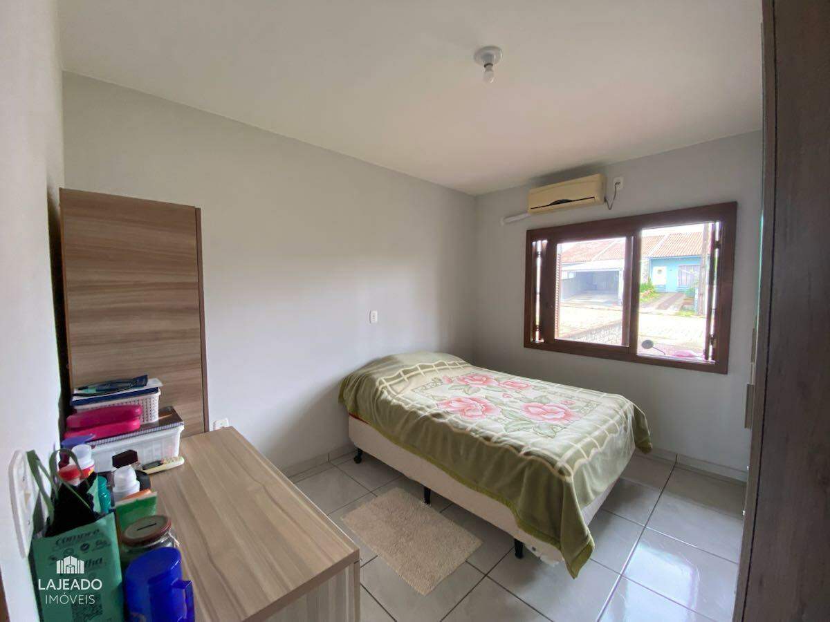 Casa à venda com 2 quartos, 65m² - Foto 12