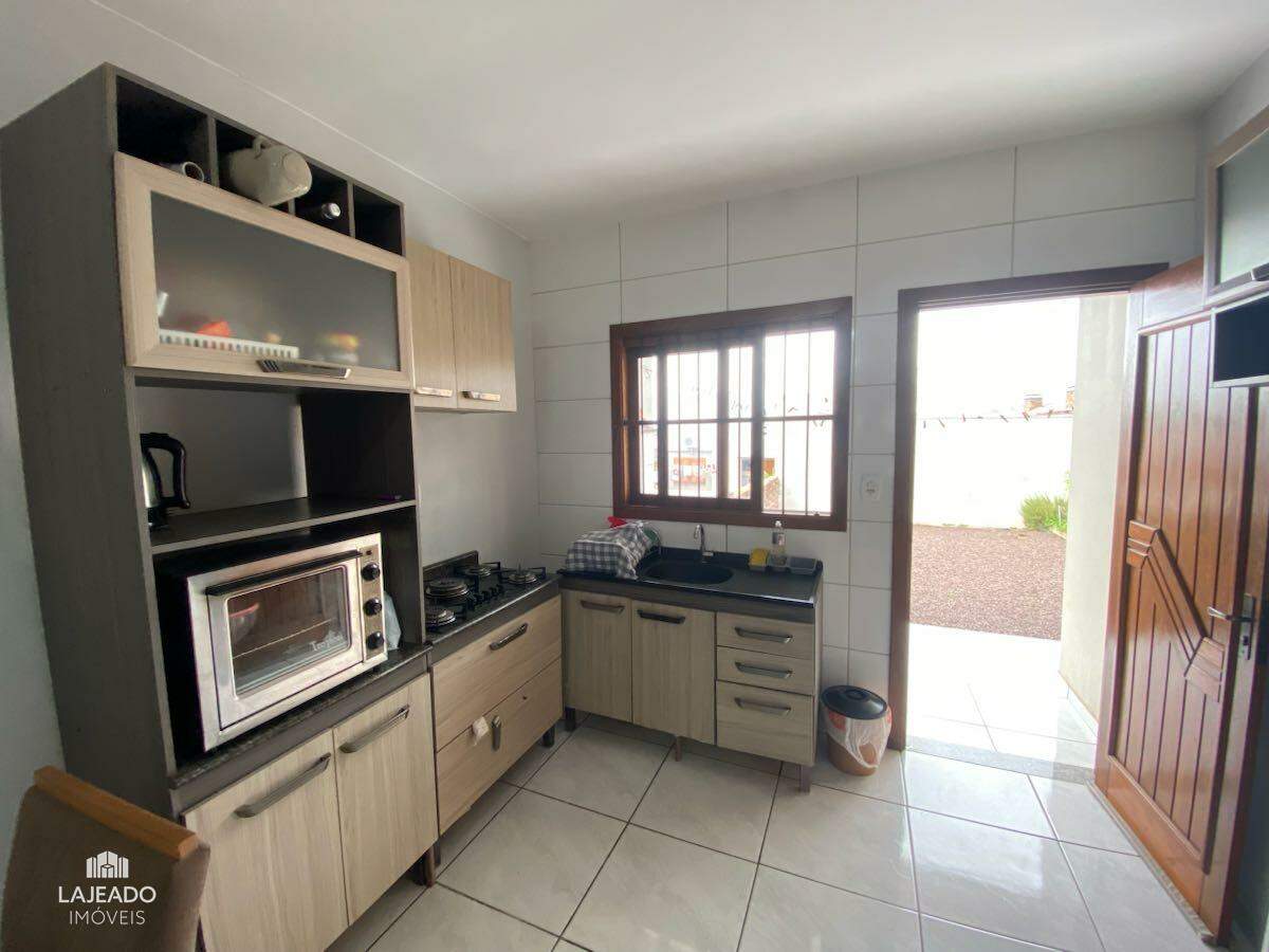 Casa à venda com 2 quartos, 65m² - Foto 5