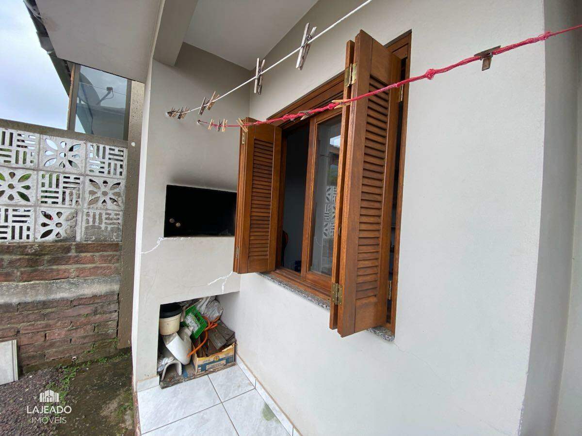 Casa à venda com 2 quartos, 65m² - Foto 16
