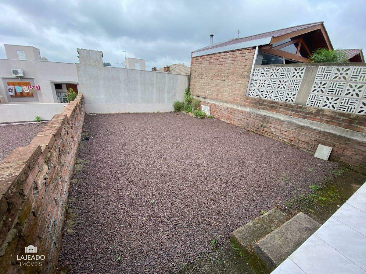 Casa à venda com 2 quartos, 65m² - Foto 18