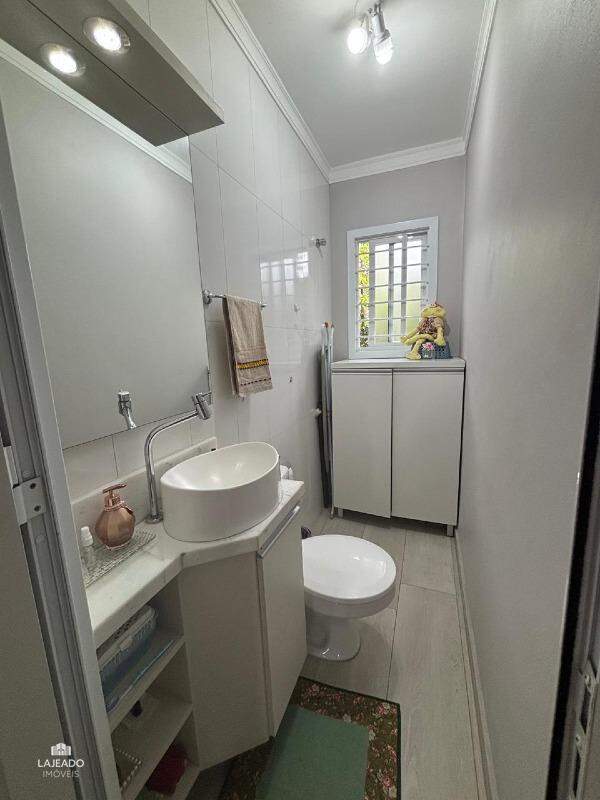 Casa à venda com 3 quartos, 198m² - Foto 16