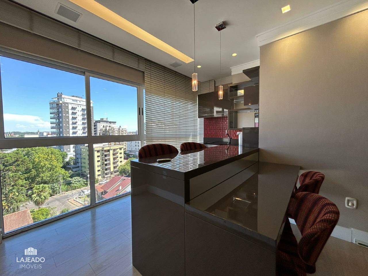 Cobertura, 3 quartos, 331 m² - Foto 4