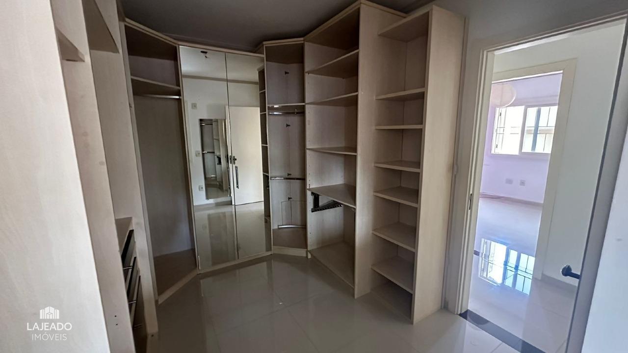 Prédio à venda no São Cristóvão: 