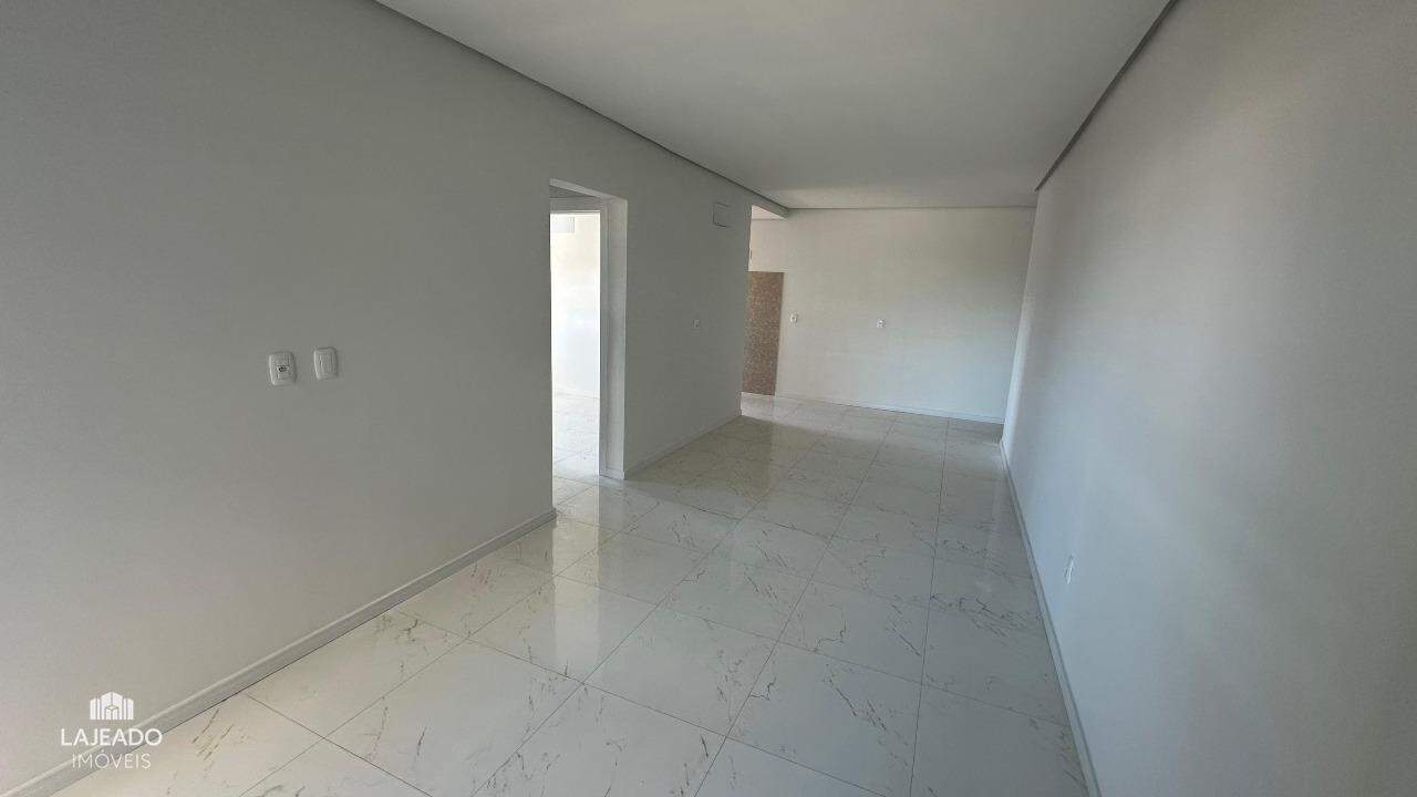 Apartamento à venda com 2 quartos, 72m² - Foto 5