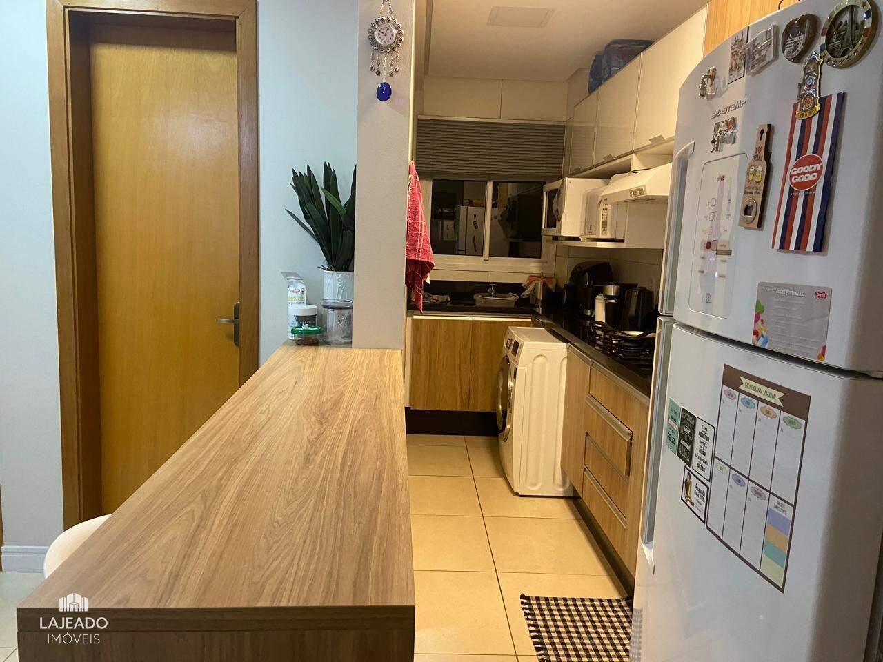 Apartamento à venda com 2 quartos, 59m² - Foto 4