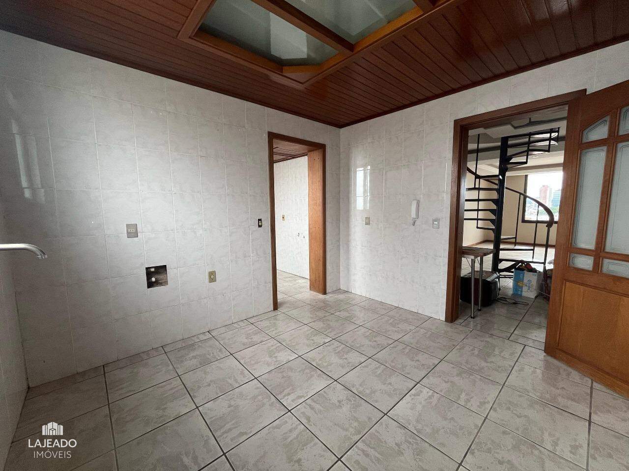 Cobertura, 3 quartos, 242 m² - Foto 12