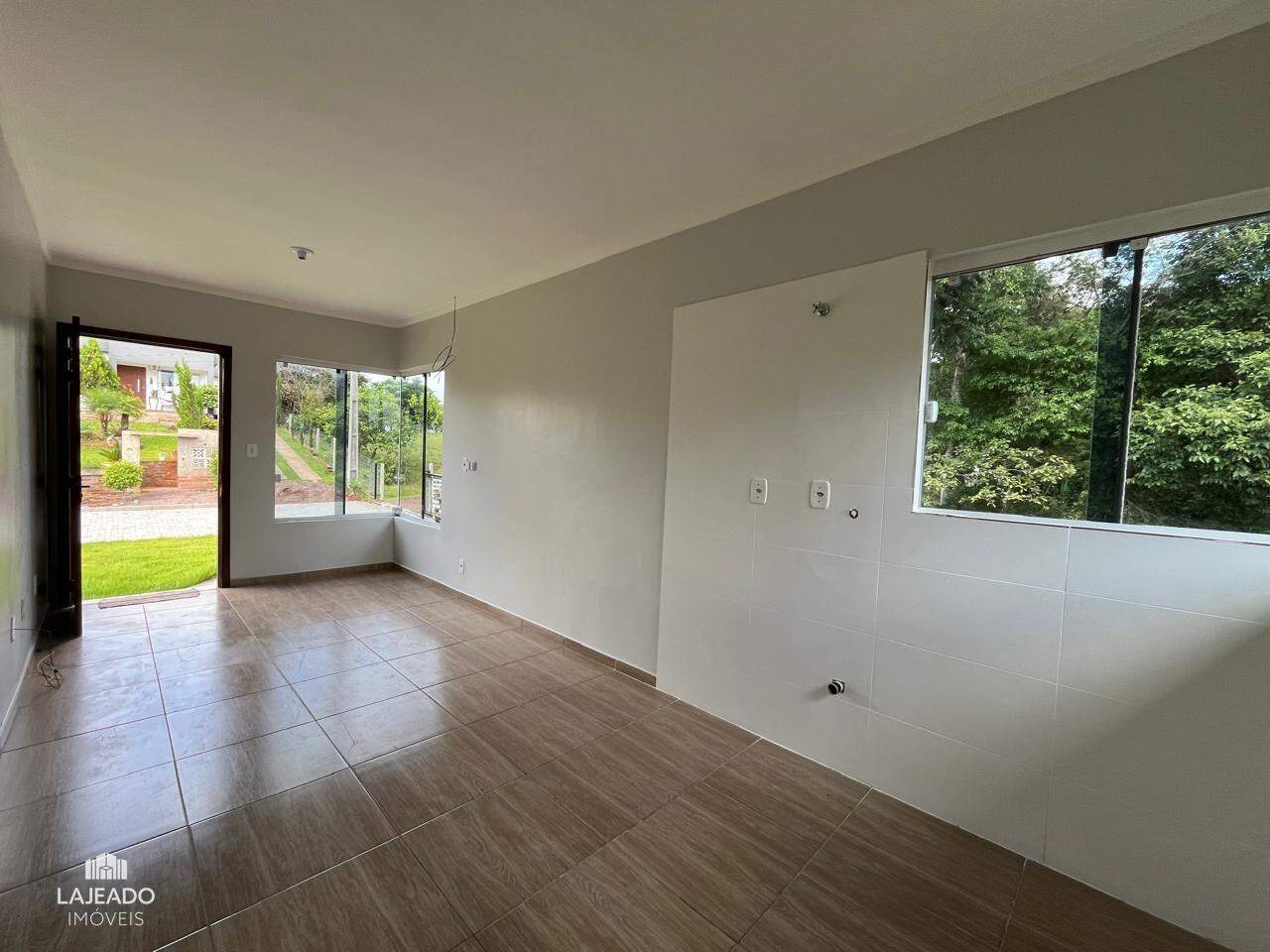 Casa à venda com 2 quartos, 41m² - Foto 7