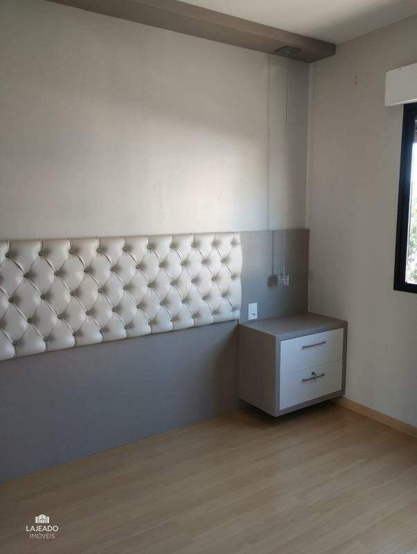 Apartamento à venda com 2 quartos, 88m² - Foto 9