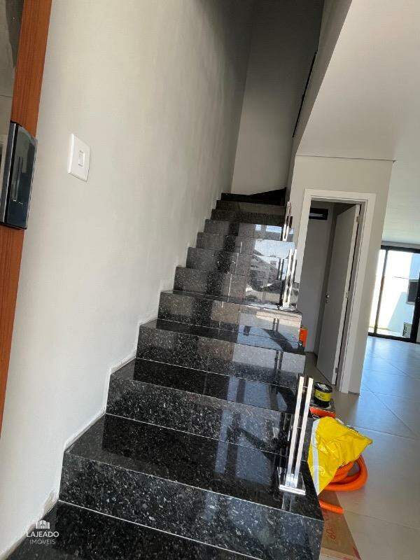 Sobrado à venda com 3 quartos, 103m² - Foto 12