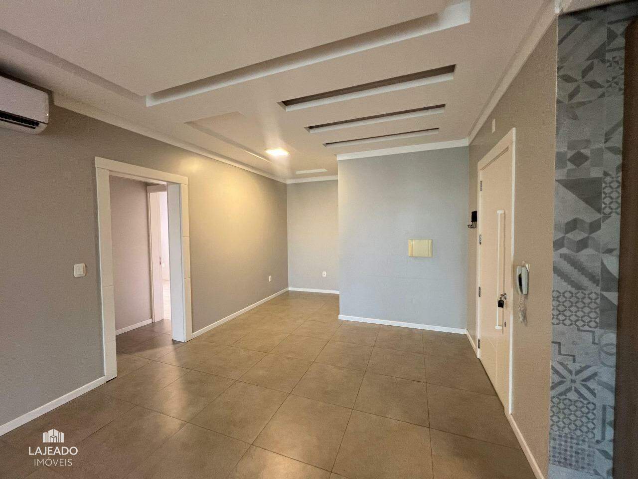 Apartamento para alugar com 3 quartos, 127m² - Foto 10
