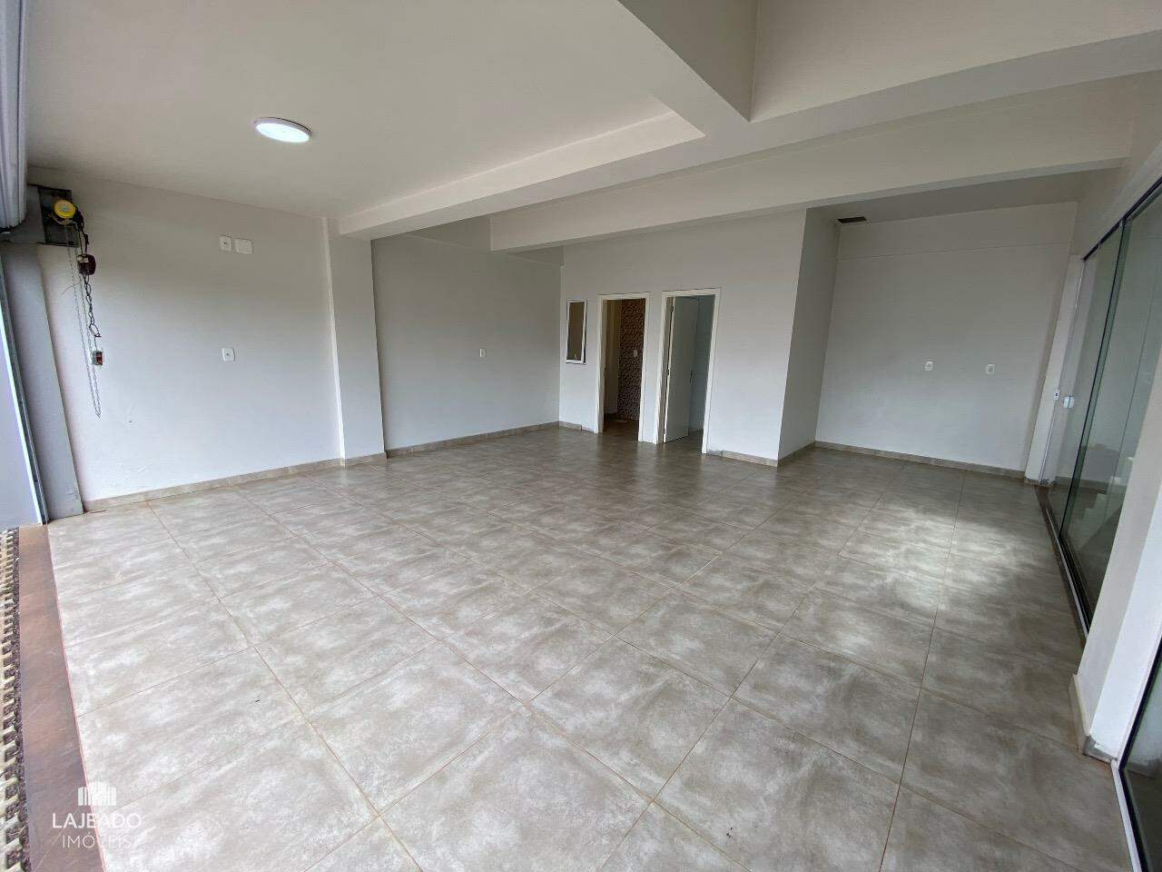 Casa à venda com 2 quartos, 140m² - Foto 19