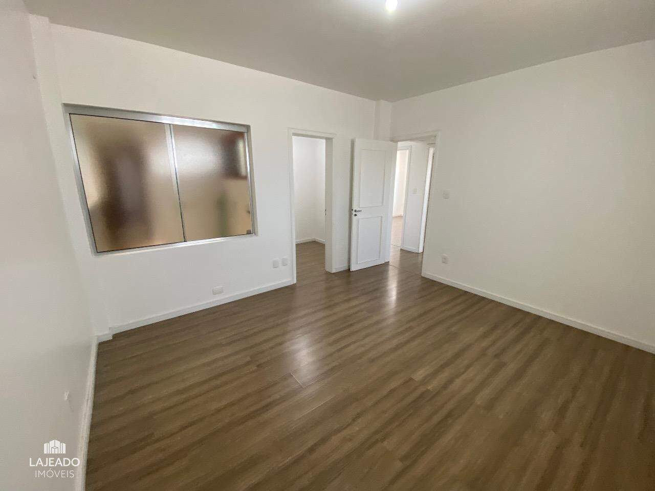 Apartamento à venda com 3 quartos, 146m² - Foto 21