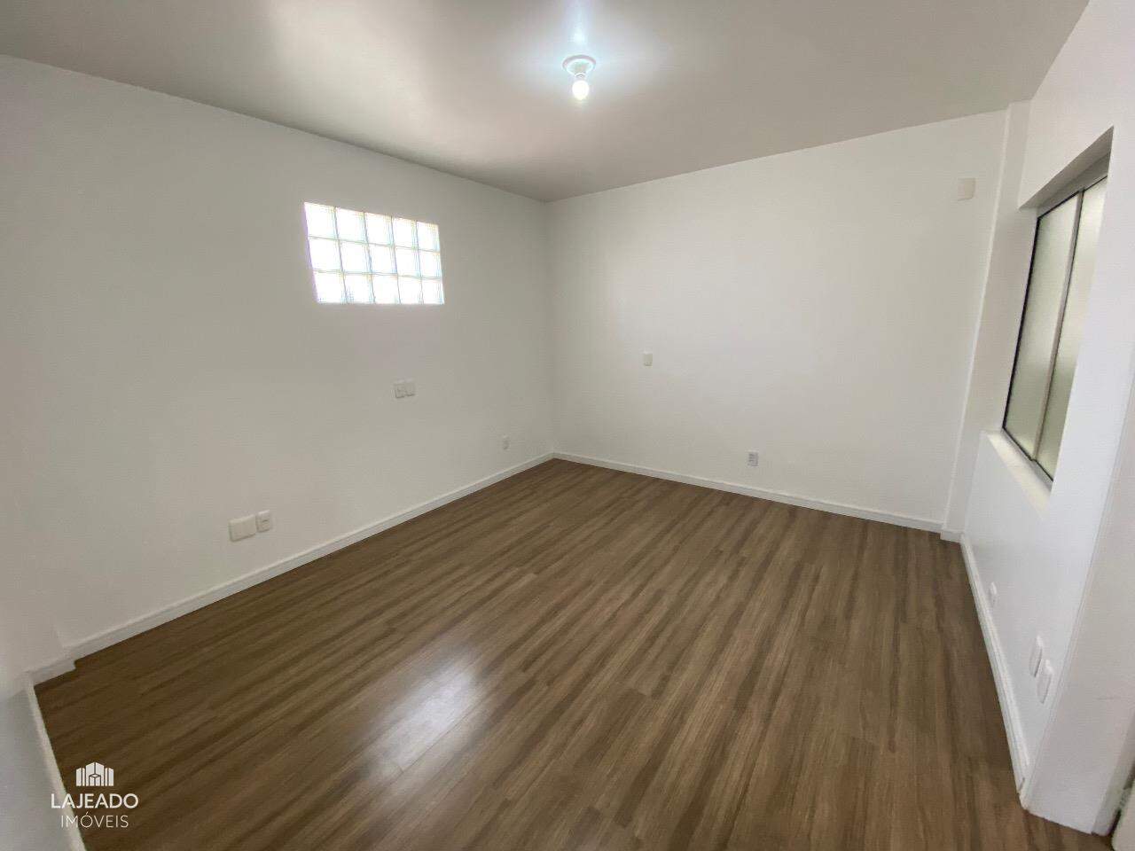 Apartamento à venda com 3 quartos, 146m² - Foto 20