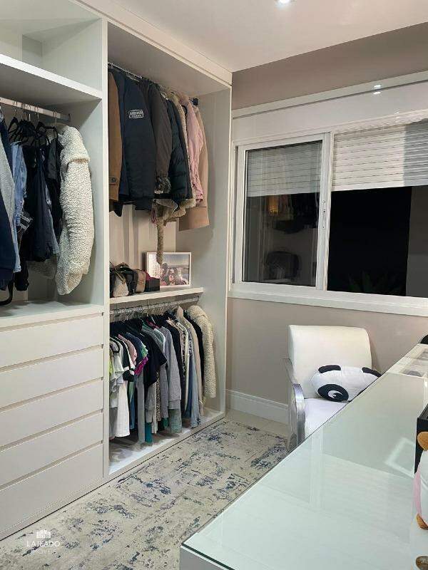 Apartamento à venda com 3 quartos, 231m² - Foto 10