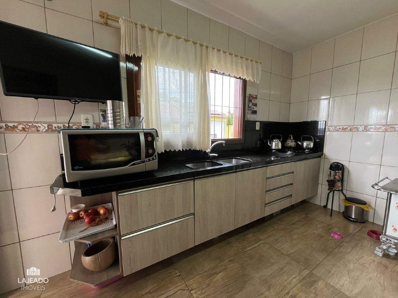 Casa à venda com 5 quartos, 200m² - Foto 12