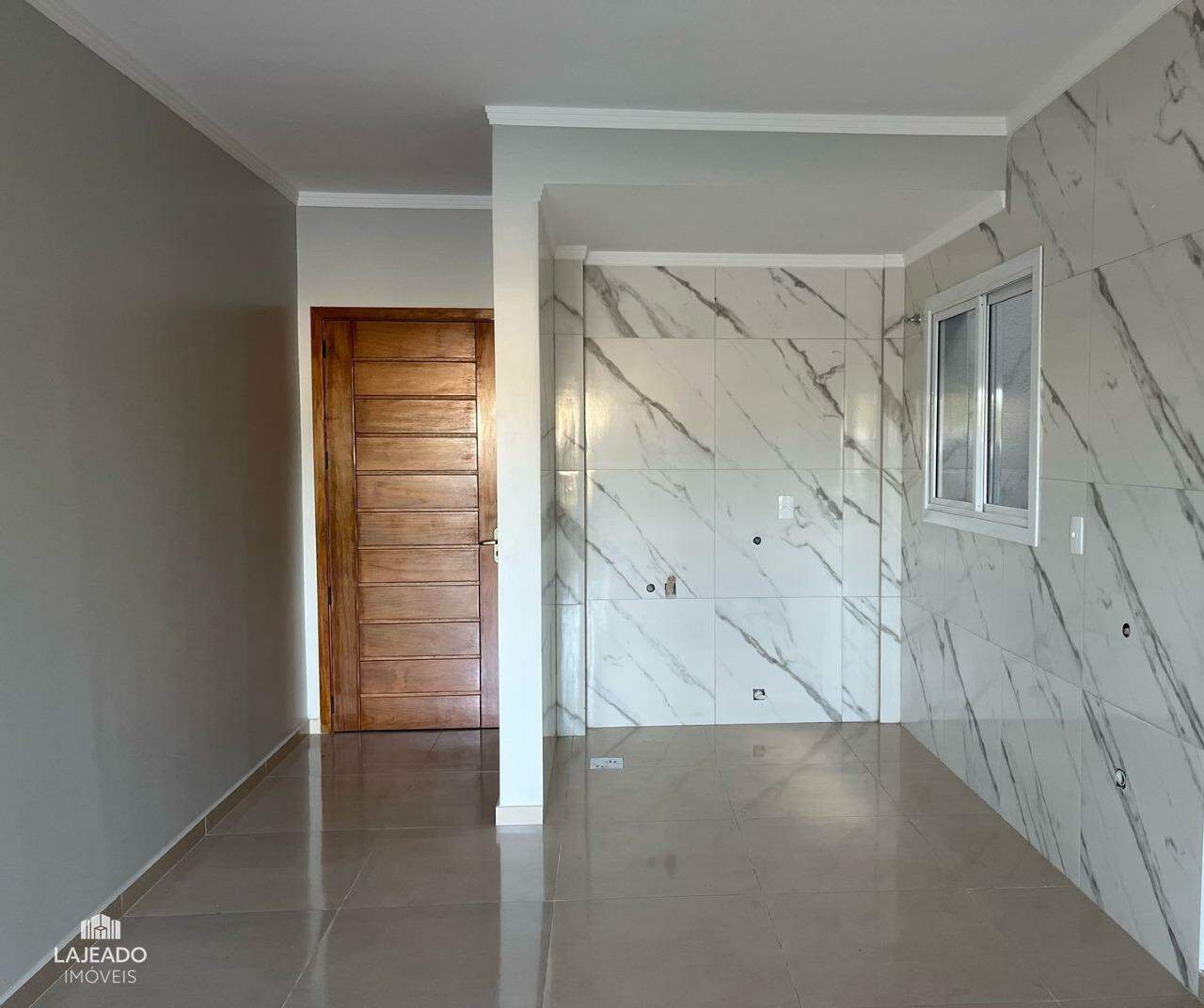 Apartamento à venda com 2 quartos, 67m² - Foto 2
