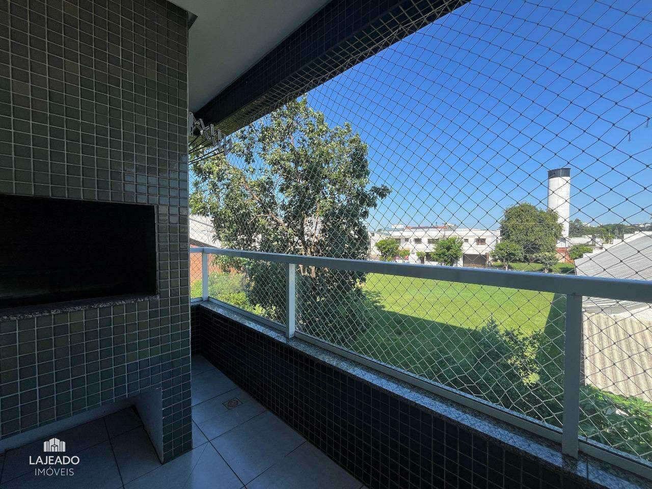 Apartamento à venda com 3 quartos, 105m² - Foto 6