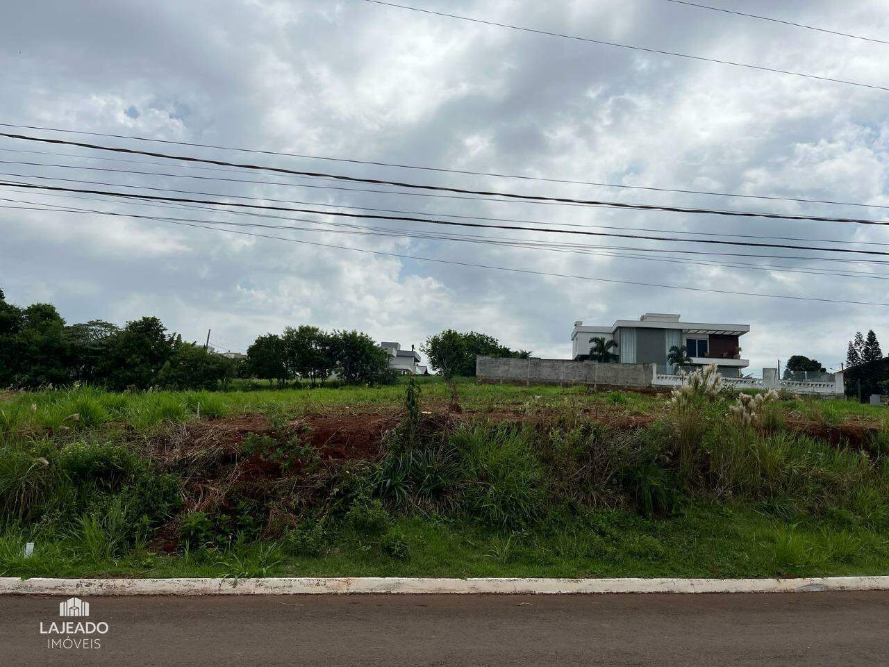 Terreno à venda, 732m² - Foto 1