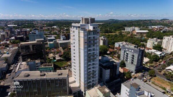 Cobertura à venda no Centro: 