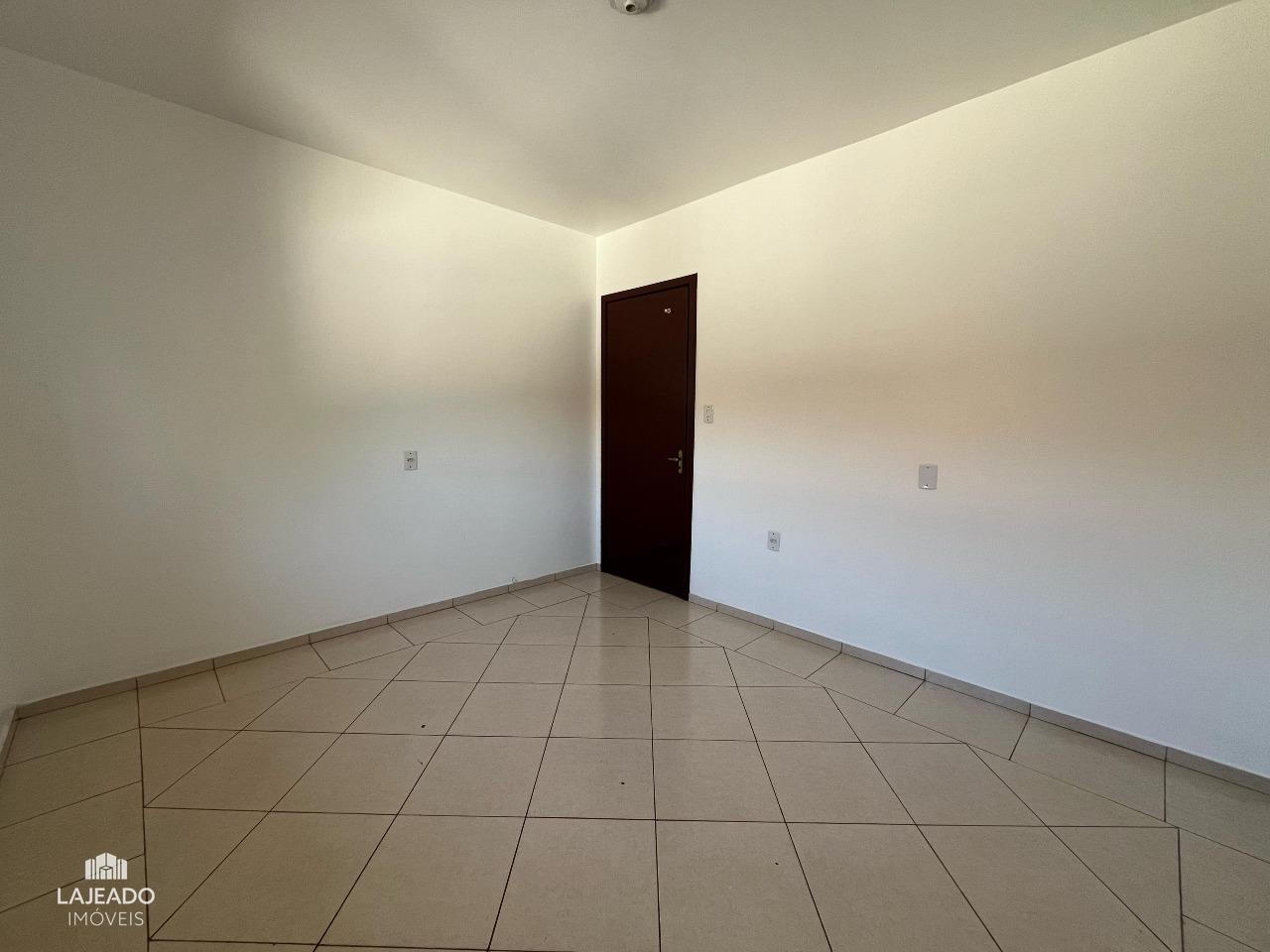 Casa para aluguel no Alto do Parque: 