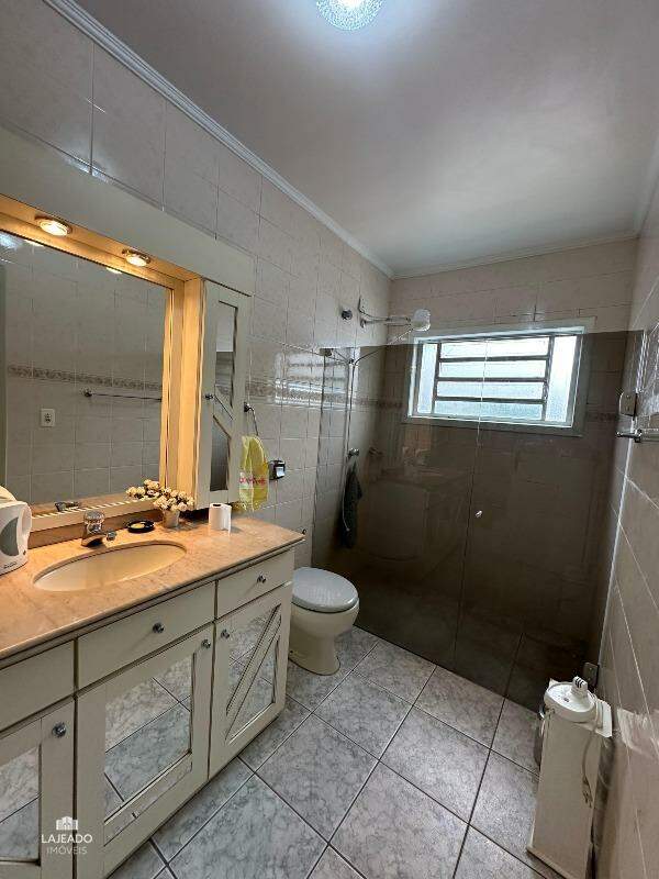Casa à venda com 4 quartos, 308m² - Foto 23