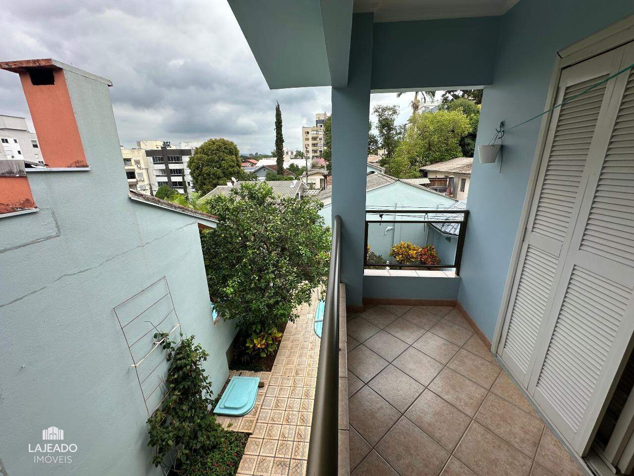 Casa à venda com 4 quartos, 308m² - Foto 29