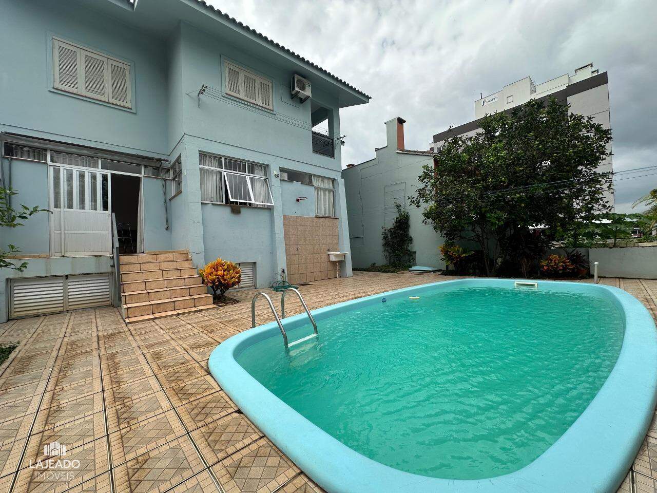Casa à venda com 4 quartos, 308m² - Foto 6