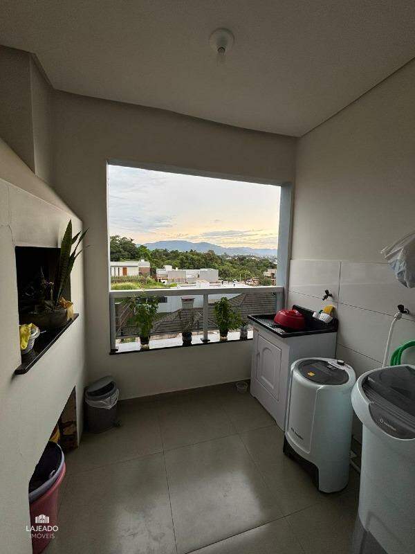 Apartamento à venda no Barra da Forqueta: 