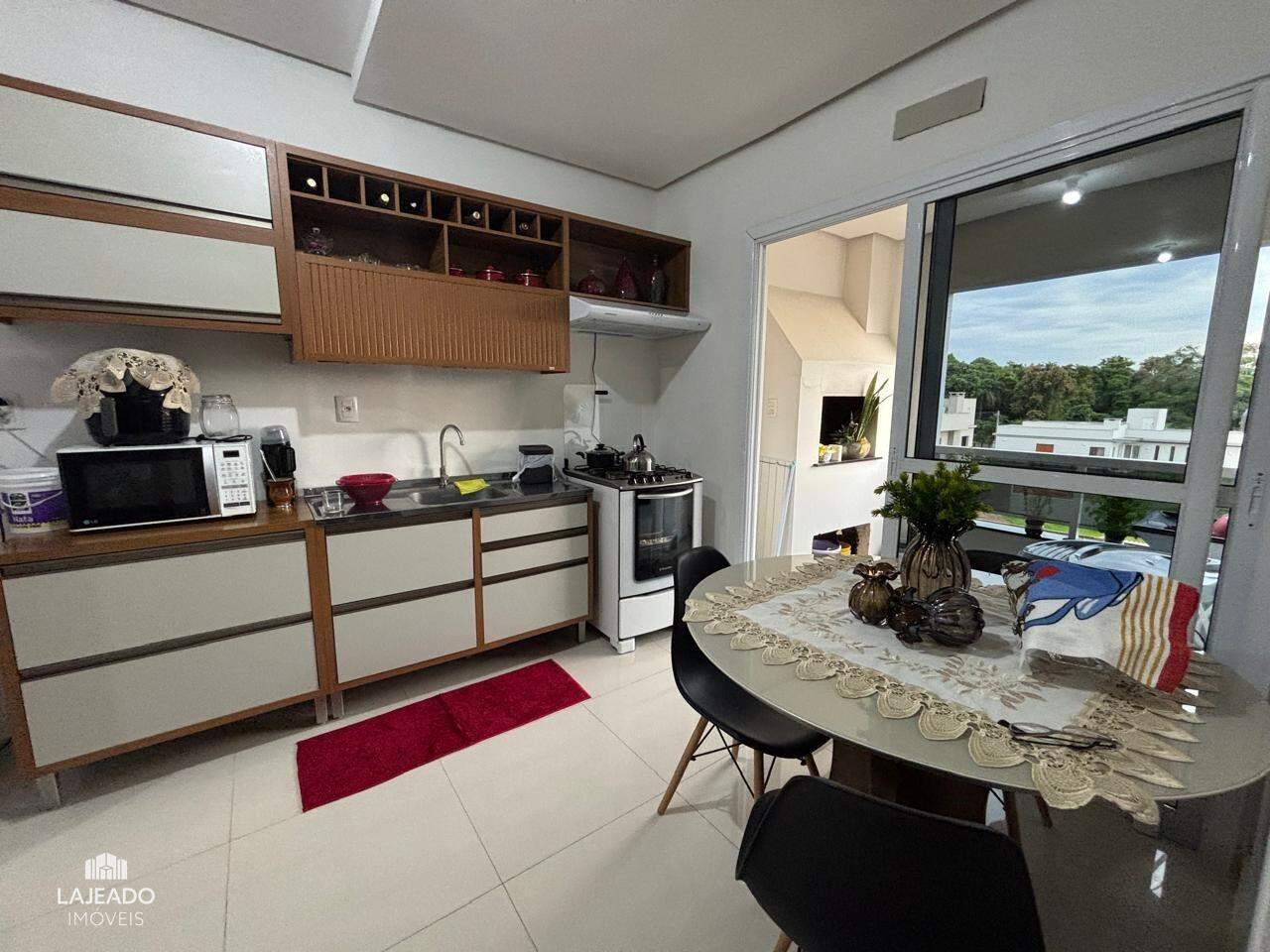 Apartamento à venda no Barra da Forqueta: 