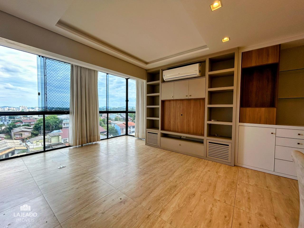 Apartamento à venda no São Cristóvão: 