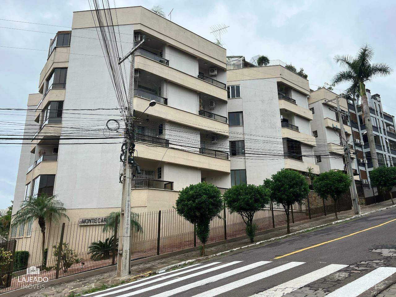 Apartamento, 3 quartos, 100 m² - Foto 1