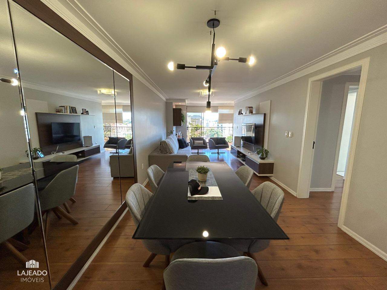 Apartamento à venda no Florestal: 