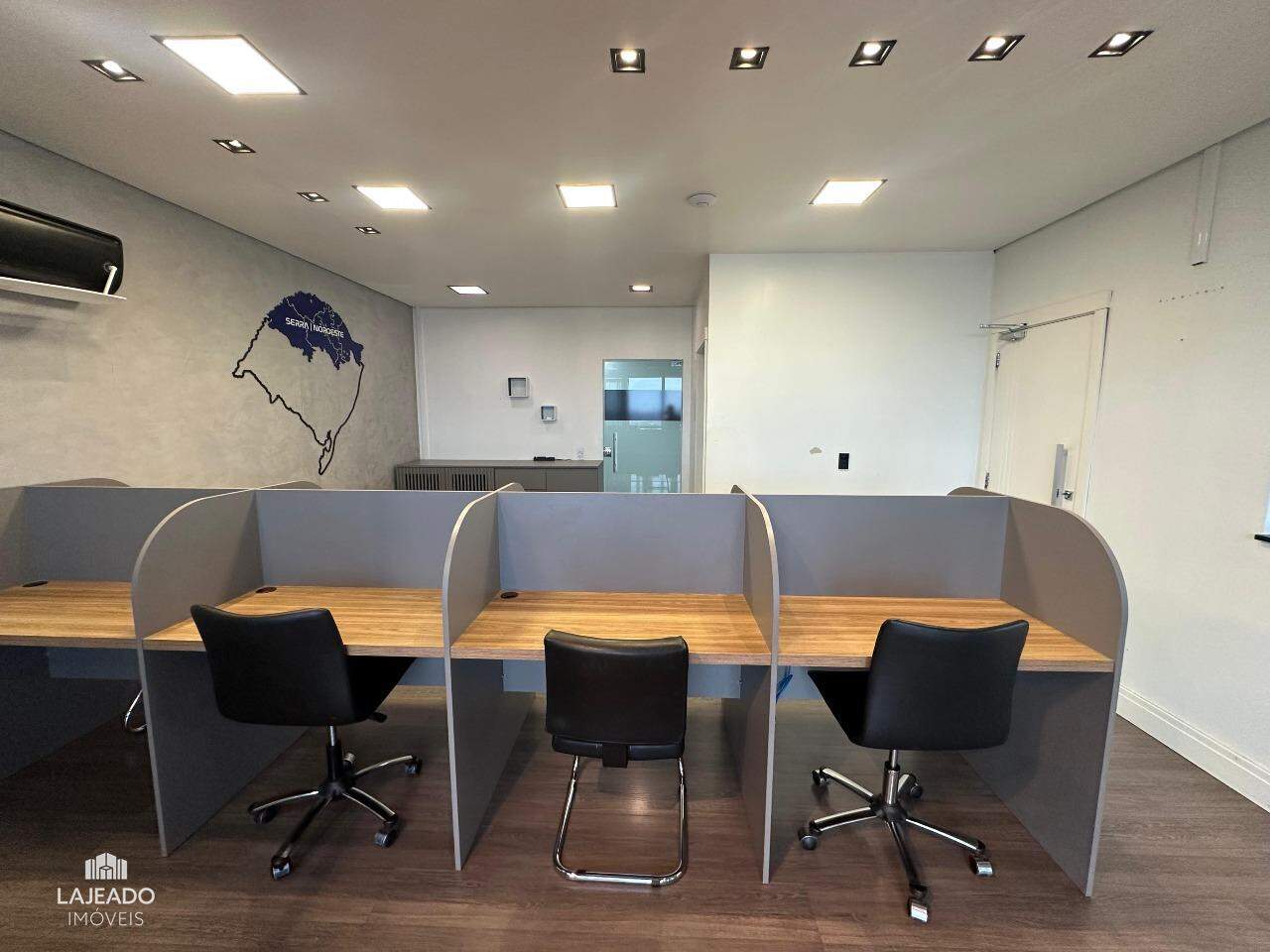 Sala comercial à venda no Centro: 