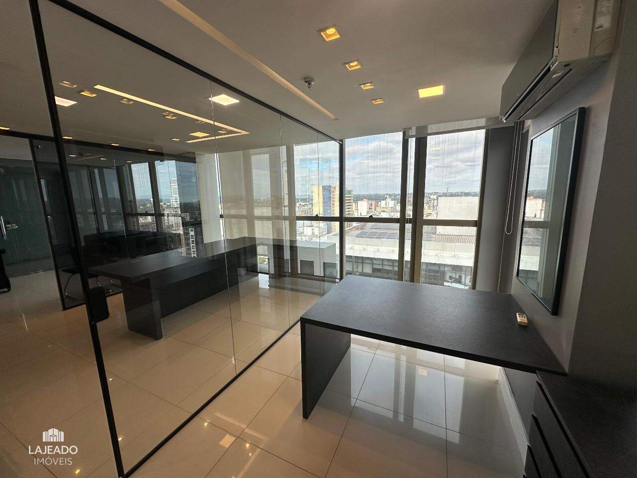 Sala comercial à venda no Centro: 