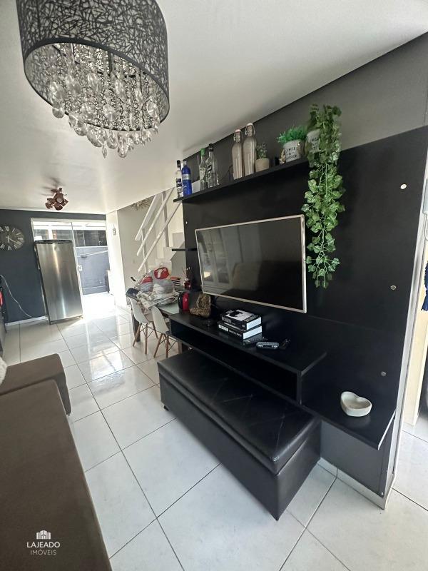 Sobrado à venda no Conventos: 