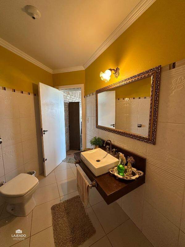 Casa à venda no Bairro dos Estados: 