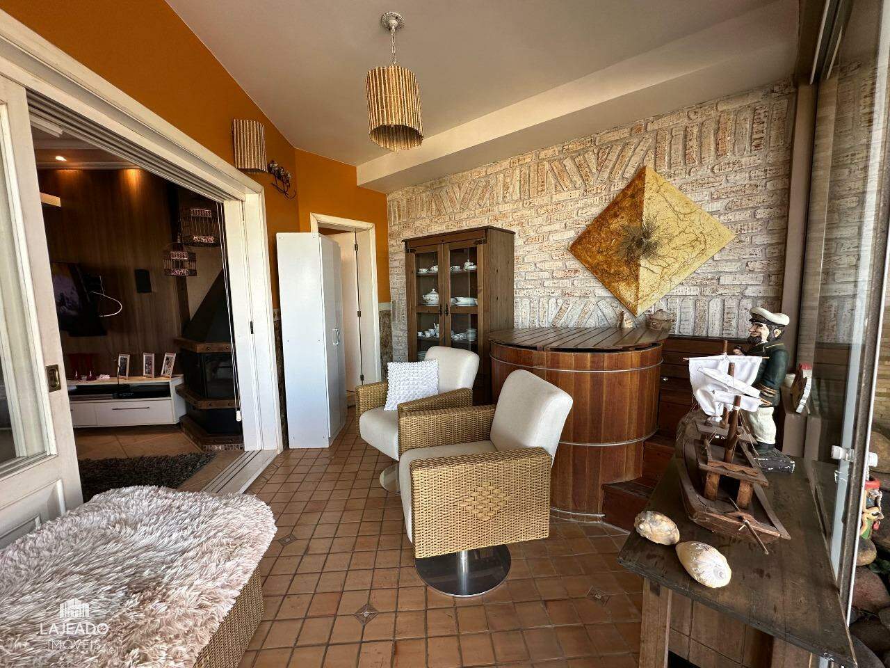 Casa à venda no Bairro dos Estados: 