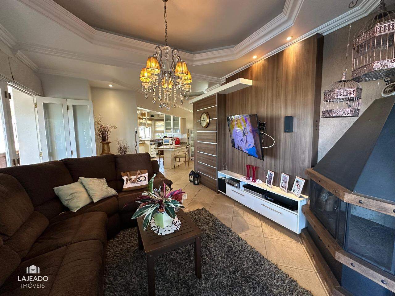 Casa à venda no Bairro dos Estados: 