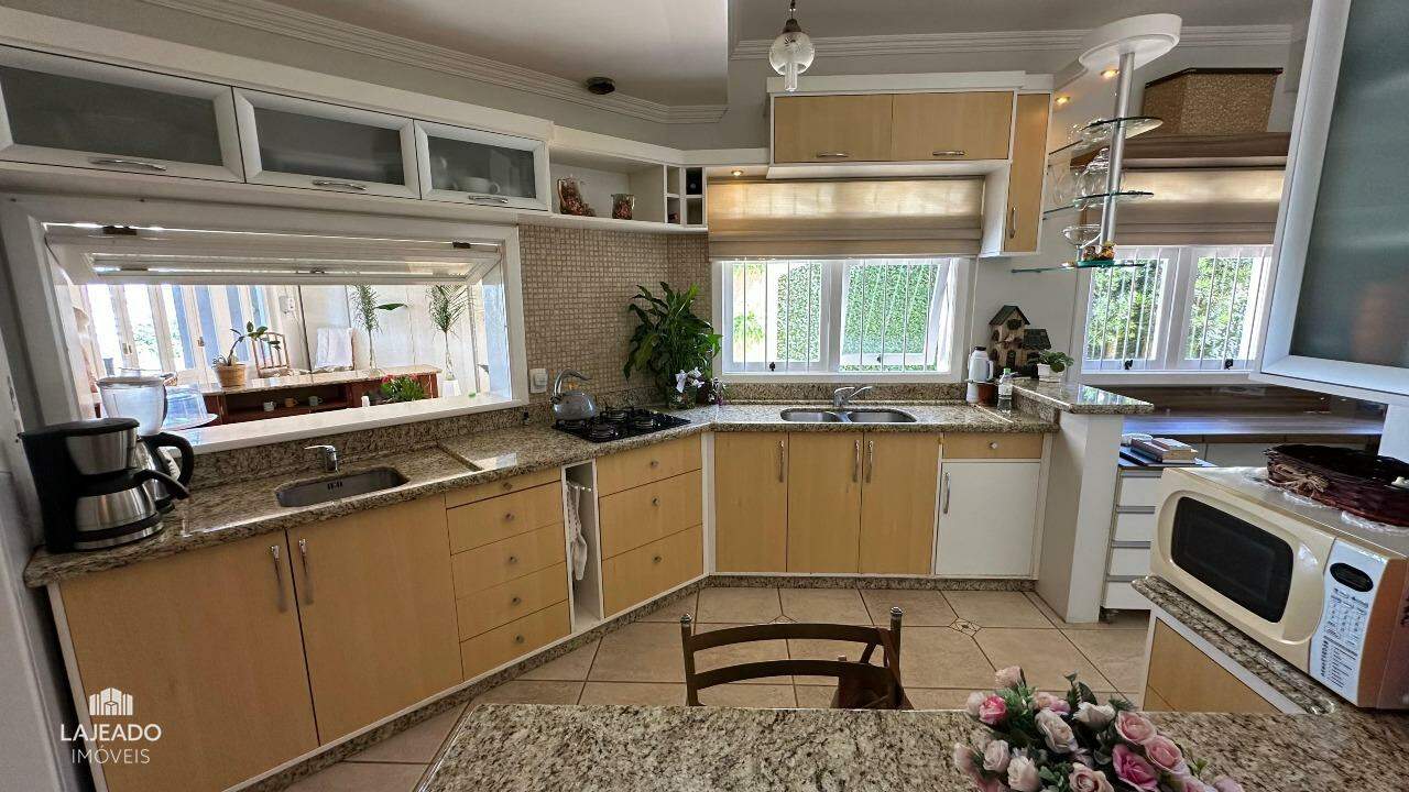 Casa à venda no Bairro dos Estados: 