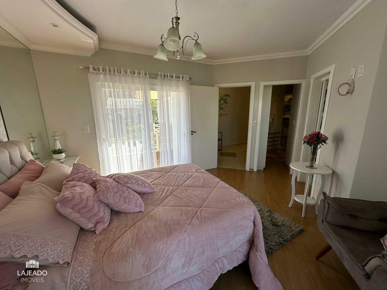 Casa à venda no Bairro dos Estados: 