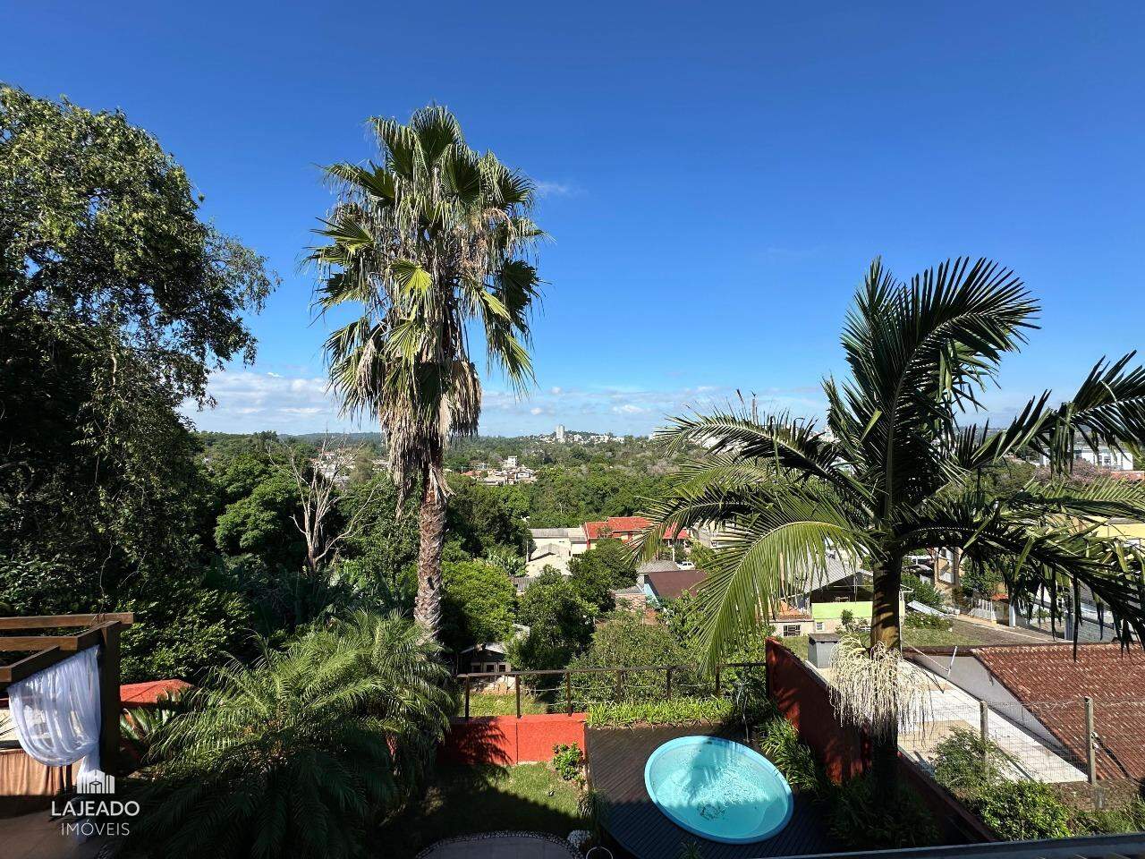 Casa à venda no Bairro dos Estados: 