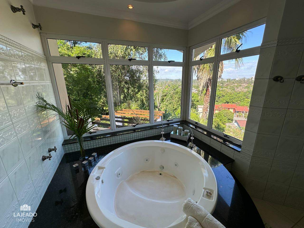 Casa à venda no Bairro dos Estados: 