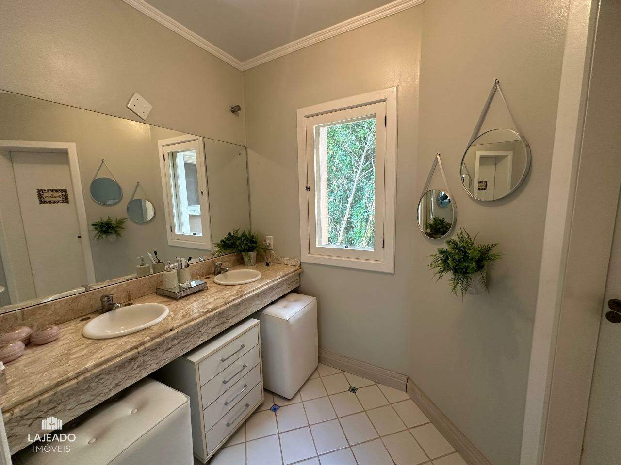 Casa à venda no Bairro dos Estados: 