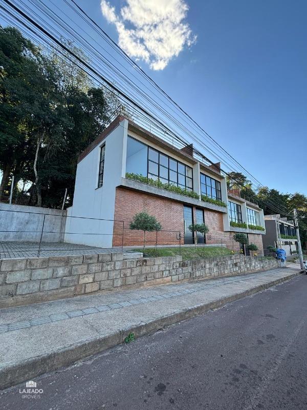 Apartamento à venda no Universitário: 