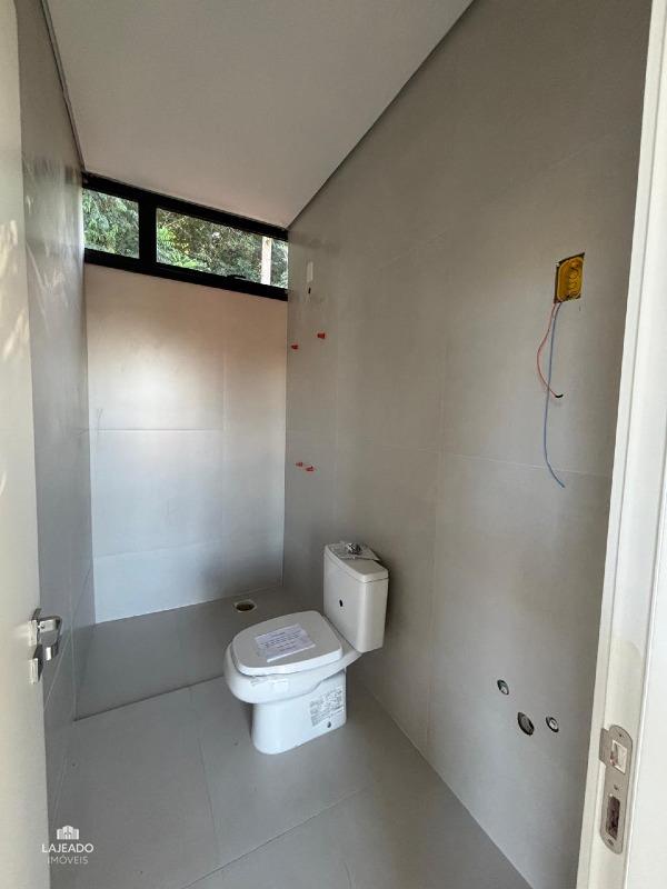 Apartamento à venda no Universitário: 