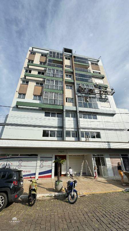 Apartamento à venda com 2 quartos, 95m² - Foto 1