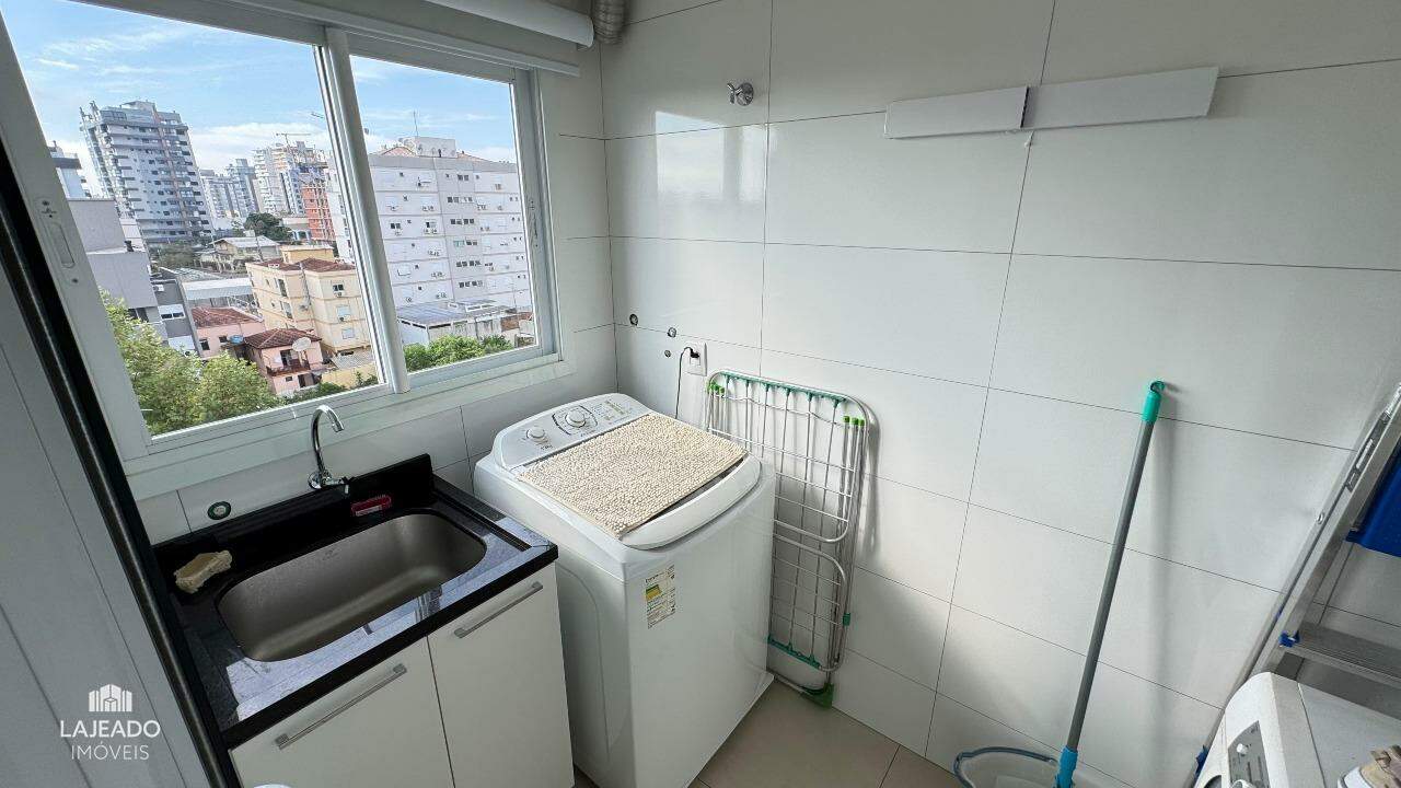 Apartamento à venda com 2 quartos, 95m² - Foto 19