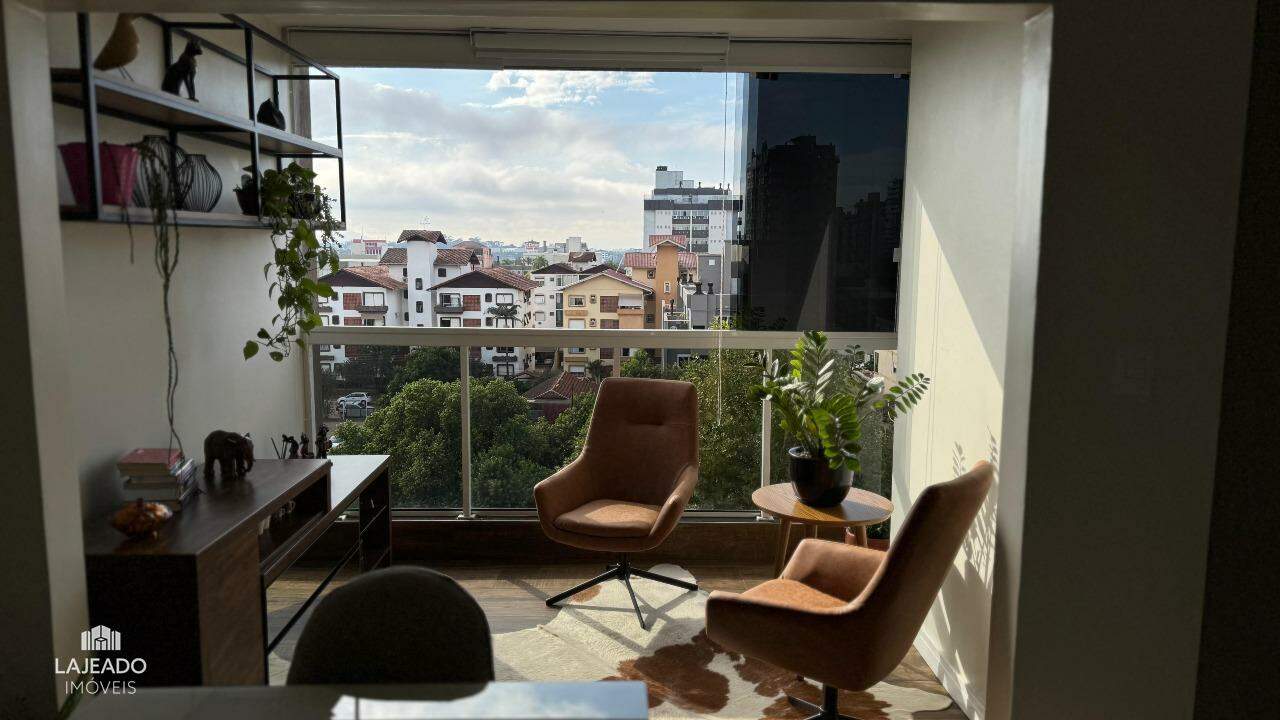 Apartamento à venda com 2 quartos, 95m² - Foto 18