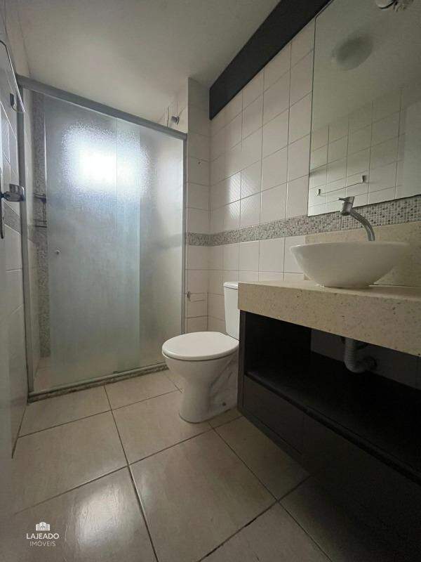 Apartamento à venda com 2 quartos, 61m² - Foto 9